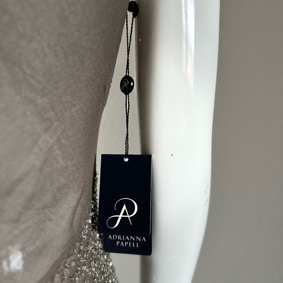 ADRIANNA PAPELL elegant party maxi beaded silver dress petite 4 - Picture 6 of 8